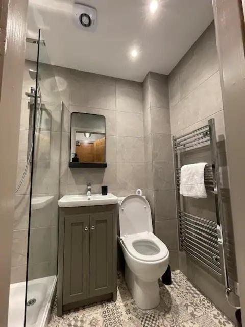 Superb 2 Bedroom Sea View Flat Scarborough Kültér fotó