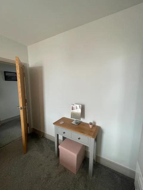 Superb 2 Bedroom Sea View Flat Scarborough Kültér fotó
